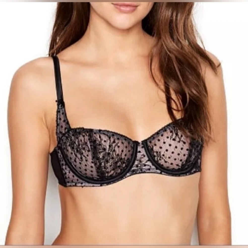 NWT Victoria Secret Sheer underwire Polka dot Bra Size 36C